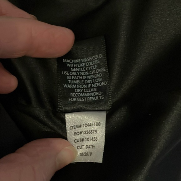 Torrid Black and Gold Chain Print Jacket - Picture 5 of 5